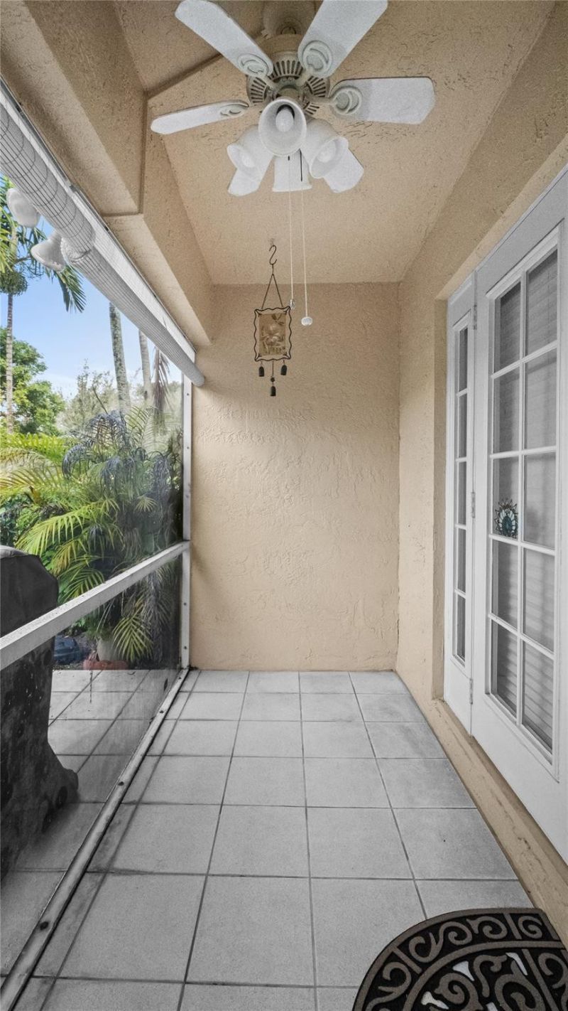 11431 Lakeview Drive, Unit 5-C, Coral Springs, FL 33071 Photo
