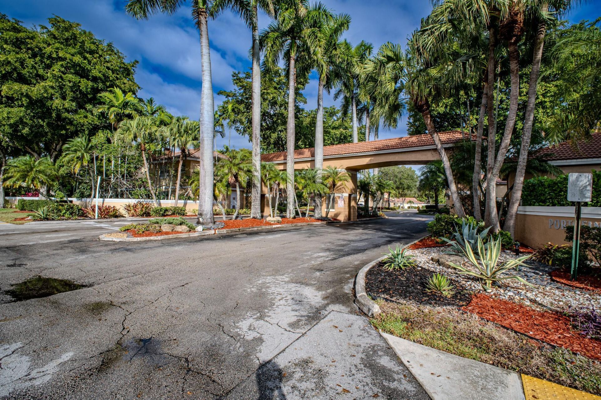 11431 Lakeview Drive, Unit 5-C, Coral Springs, FL 33071 Photo