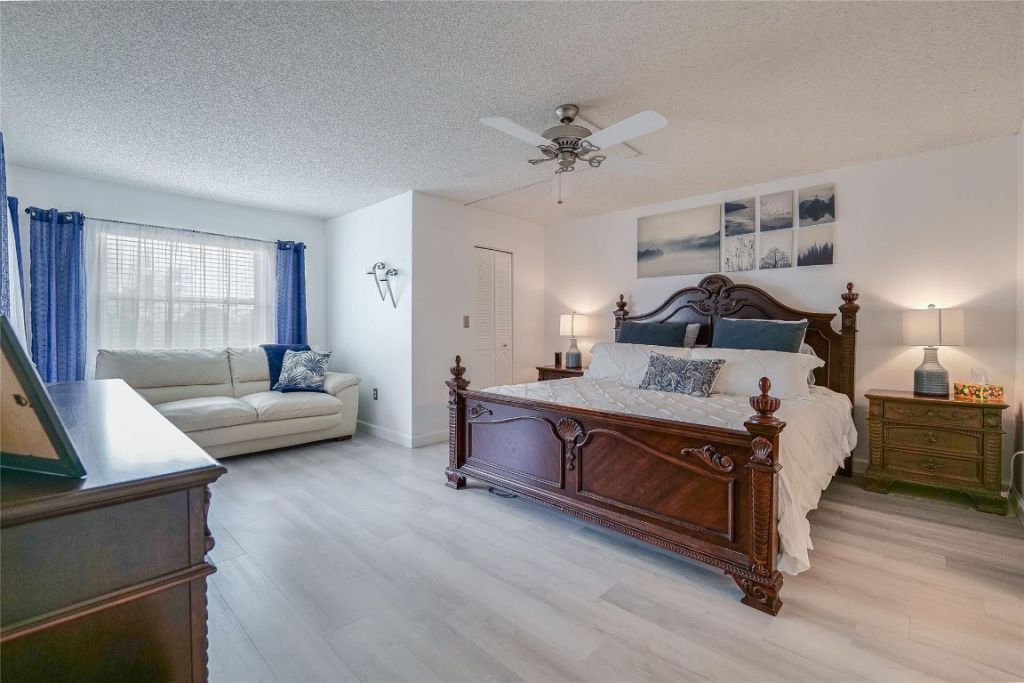 3930 Inverrary Boulevard, Unit 407-D, Lauderhill, FL 33319 Photo