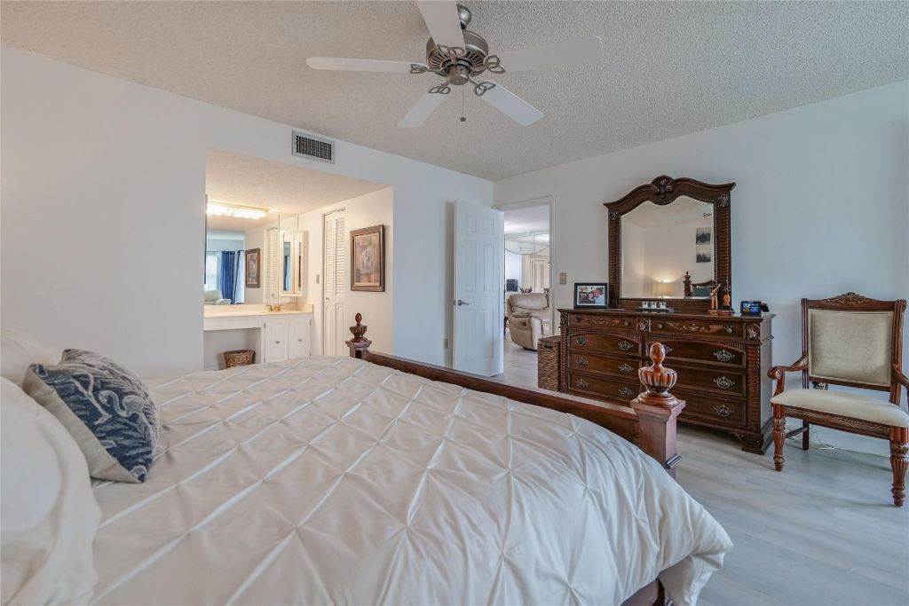 3930 Inverrary Boulevard, Unit 407-D, Lauderhill, FL 33319 Photo