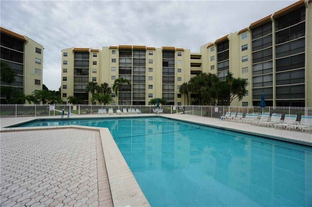 3930 Inverrary Boulevard, Unit 407-D, Lauderhill, FL 33319 Photo