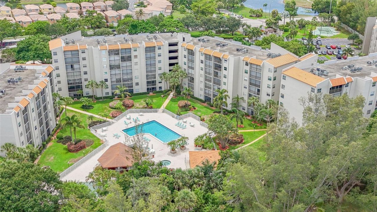 3930 Inverrary Boulevard, Unit 407-D, Lauderhill, FL 33319 Photo