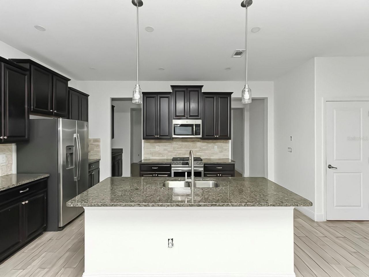 8235 Bird Whistle Lane, Land O Lakes, FL 34637 Photo