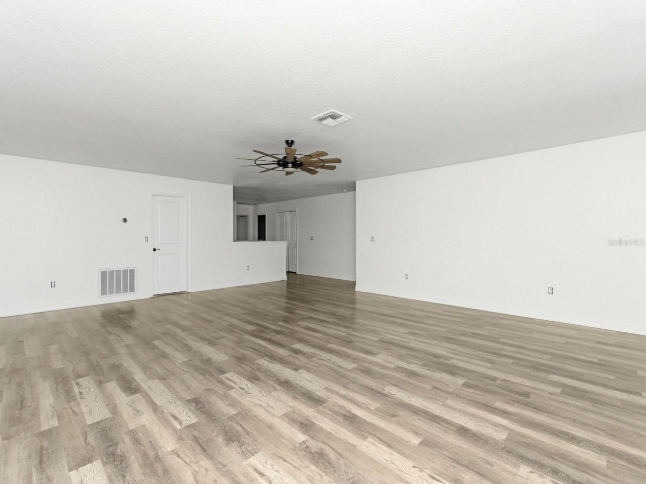 8235 Bird Whistle Lane, Land O Lakes, FL 34637 Photo