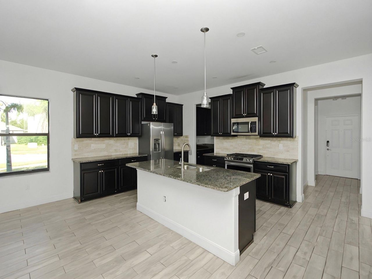 8235 Bird Whistle Lane, Land O Lakes, FL 34637 Photo