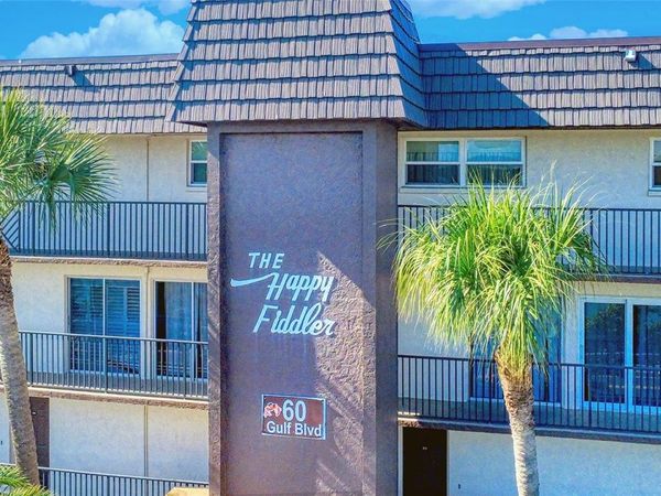 60 GULF BOULEVARD, Unit 204, INDIAN ROCKS BEACH, FL 33785