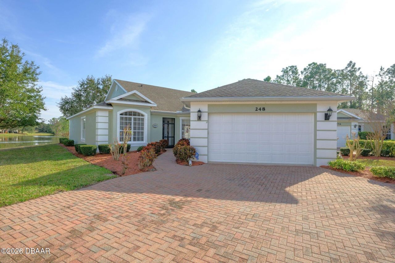 248 Bauer Circle, Daytona Beach, FL 32124 Main Photo