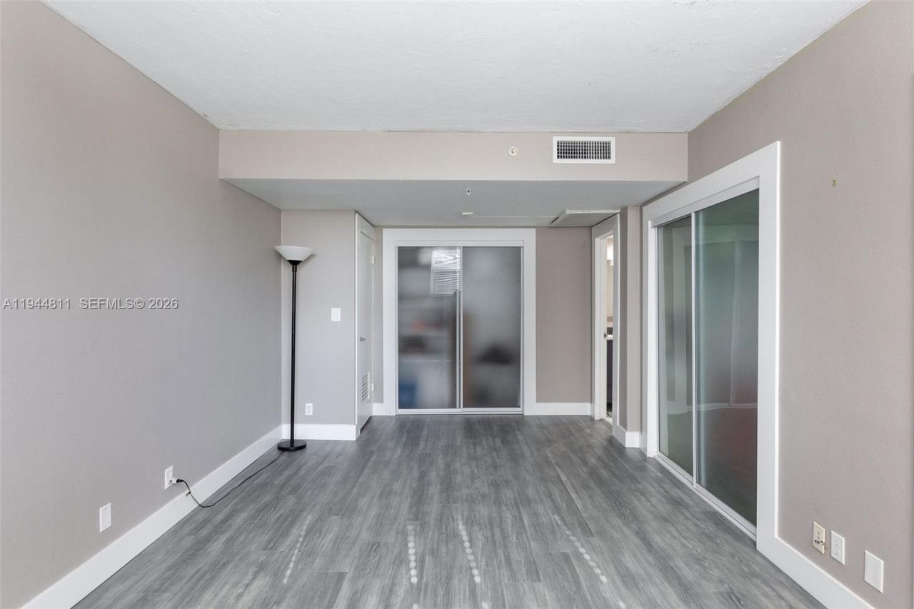 3001 S Ocean Dr, Unit 227, Hollywood, FL 33019 Photo