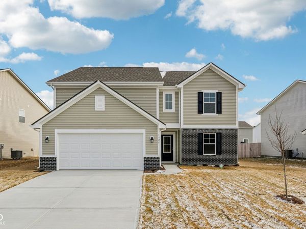 1325 Noel Trace Road, Danville, IN 46122
