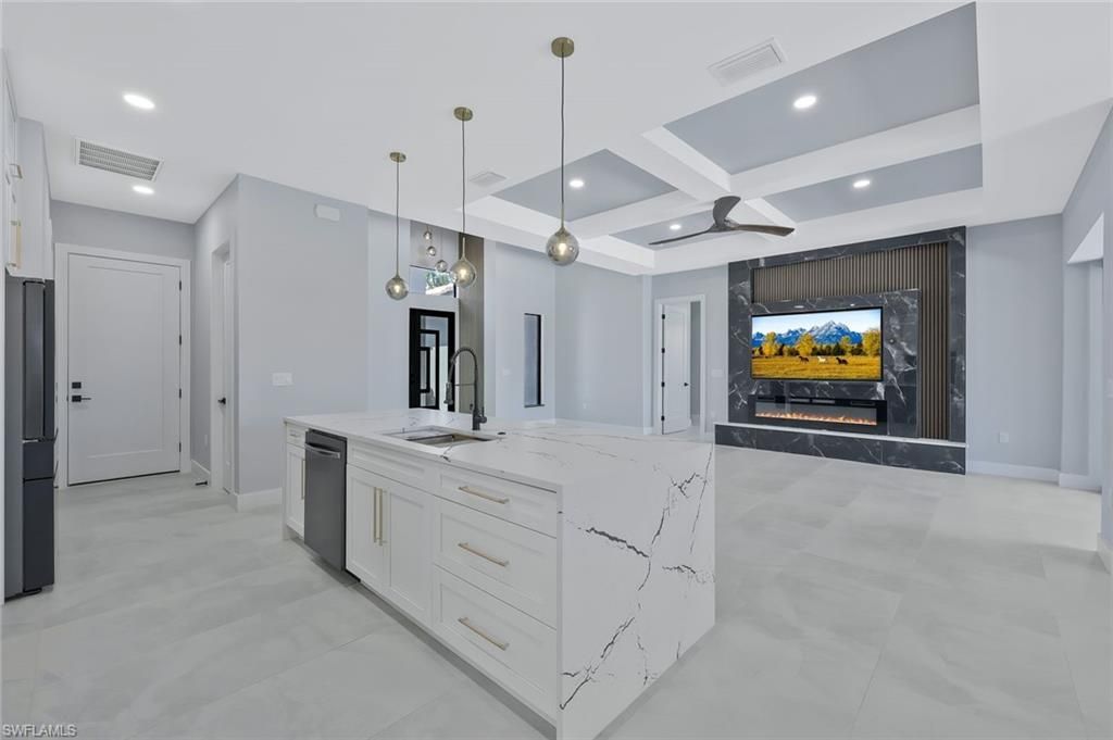 2017 SW 31st Ter, Cape Coral, FL 33914 Photo