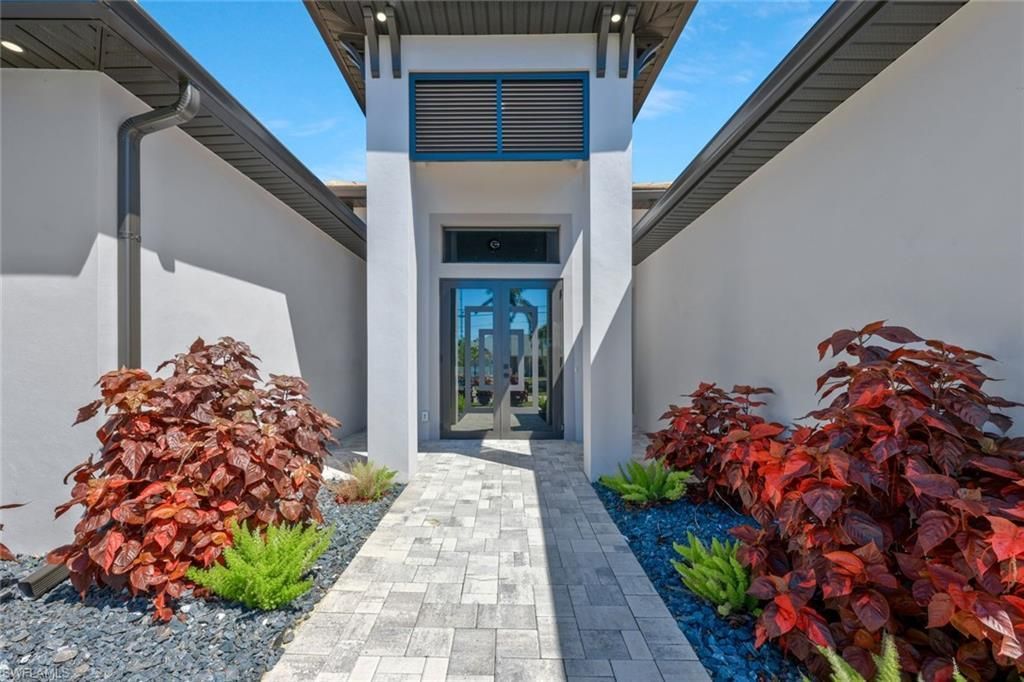2017 SW 31st Ter, Cape Coral, FL 33914 Photo