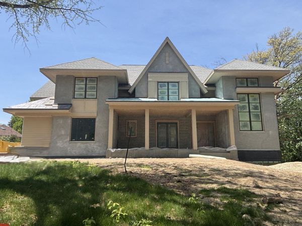 5252 Lochloy Drive, Edina, MN 55436