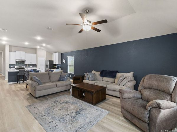 20825 Pleasanton Rd, San Antonio, TX 78264