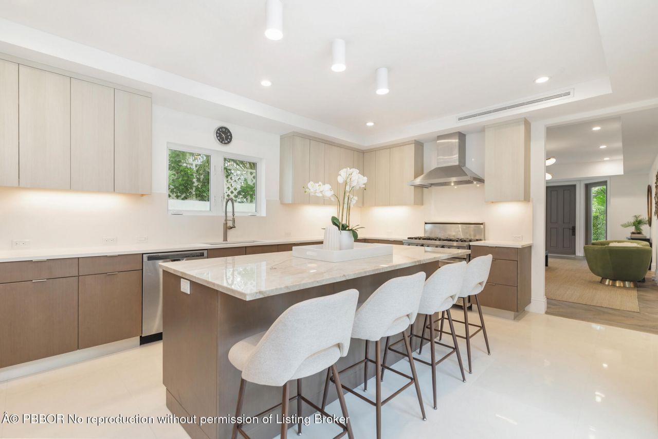 443 Seaview Avenue, Palm Beach, FL 33480 Photo