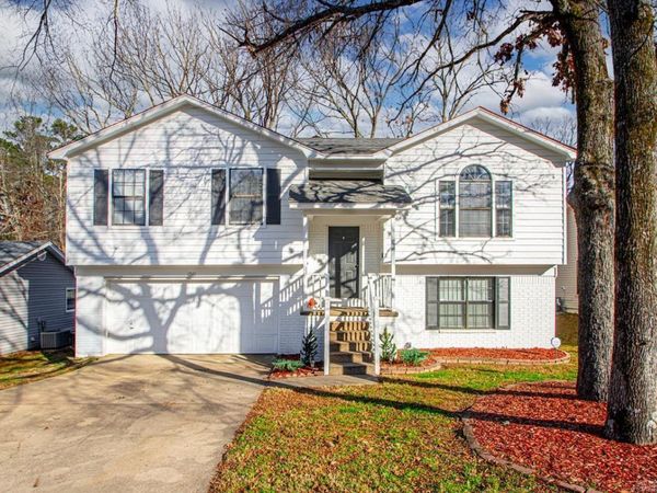 1501 Calgary Cove, Little Rock, AR 72211