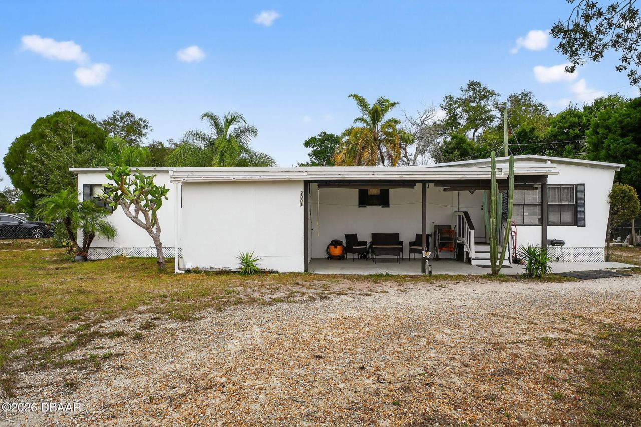 2001 Linda Avenue, Ormond Beach, FL 32174 Main Photo