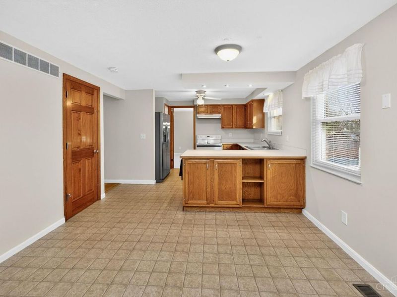 7676 Devonwood Drive, West Chester, OH 45069 Photo 25