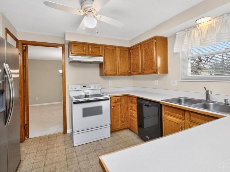 7676 Devonwood Drive, West Chester, OH 45069 Photo 26