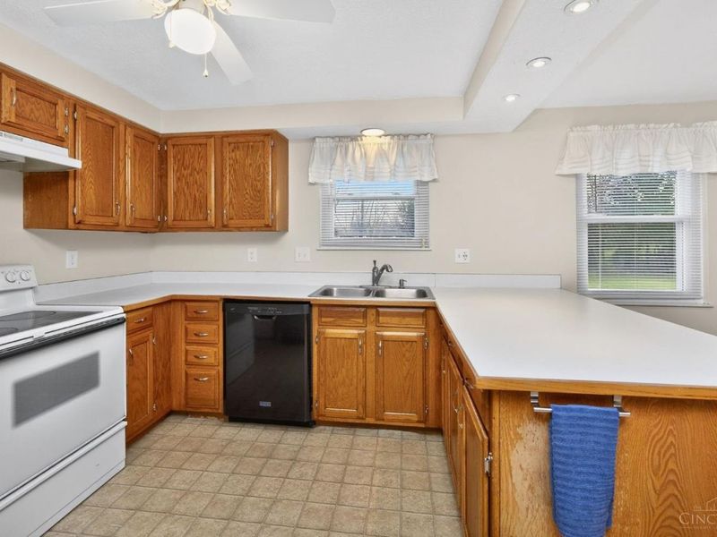 7676 Devonwood Drive, West Chester, OH 45069 Photo 27