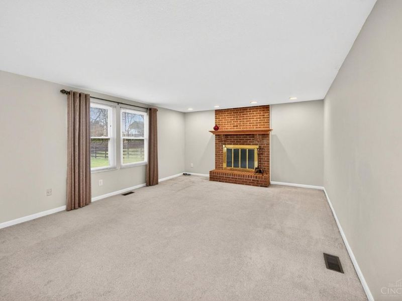 7676 Devonwood Drive, West Chester, OH 45069 Photo 29