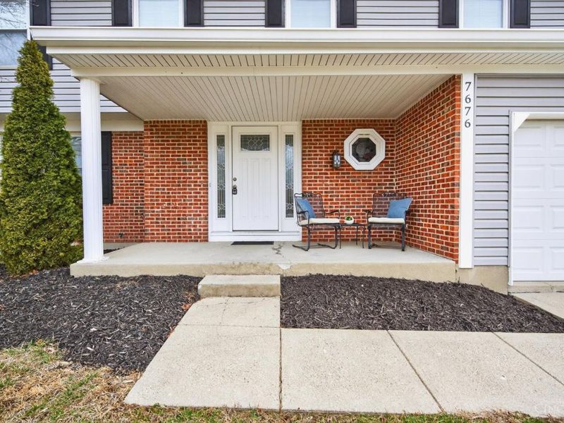 7676 Devonwood Drive, West Chester, OH 45069 Photo 3