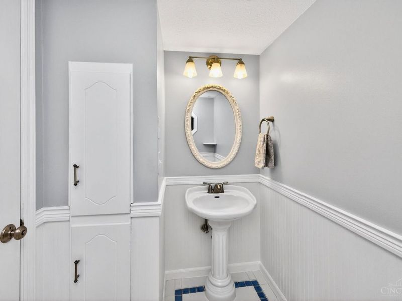 7676 Devonwood Drive, West Chester, OH 45069 Photo 6