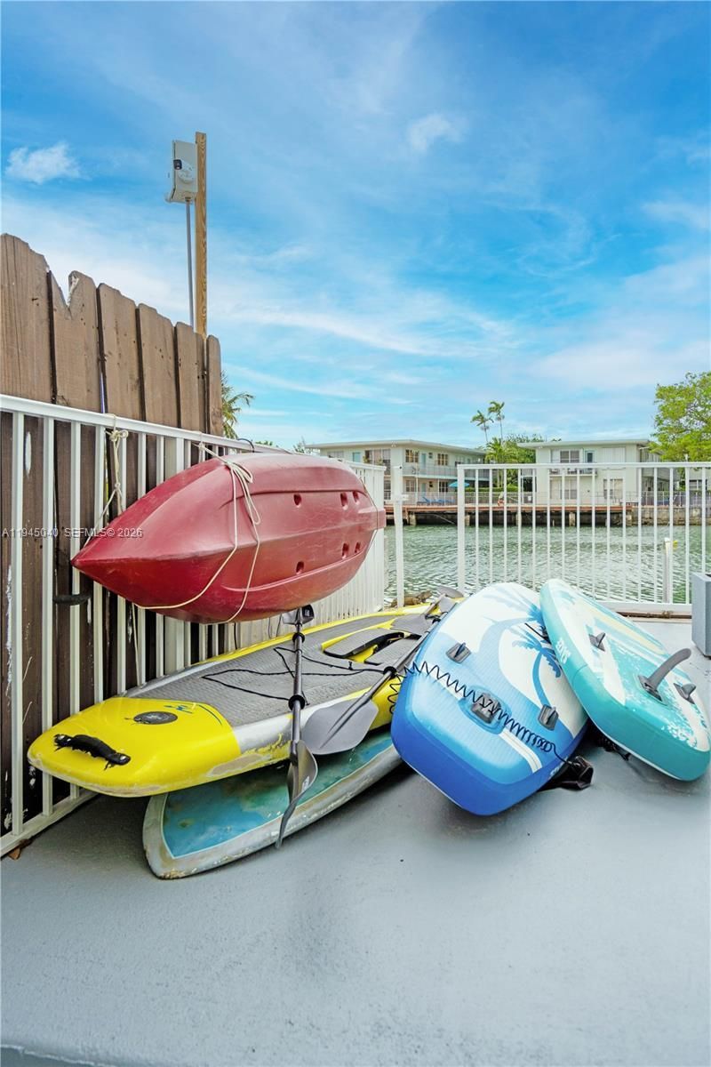 350 S Shore Dr, Unit 4, Miami Beach, FL 33141 Photo