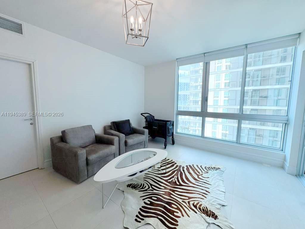 300 S Biscayne Blvd, Unit T-2304, Miami, FL 33131 Photo