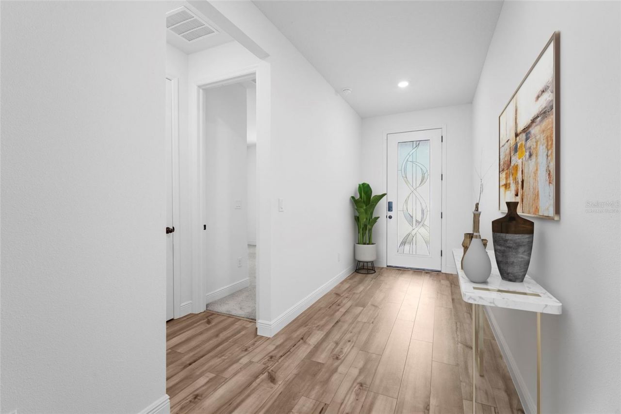 7322 34th Court E, Sarasota, FL 34243 Photo