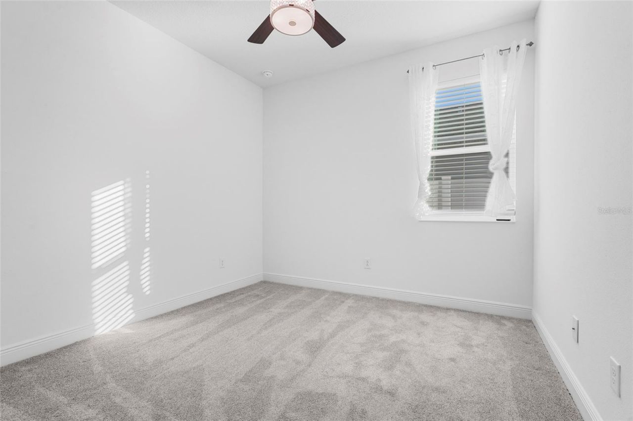 7322 34th Court E, Sarasota, FL 34243 Photo