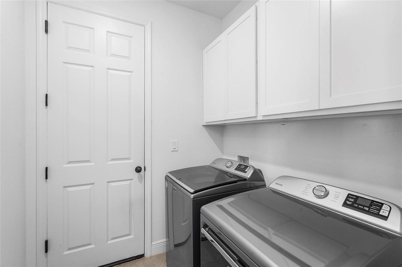 7322 34th Court E, Sarasota, FL 34243 Photo