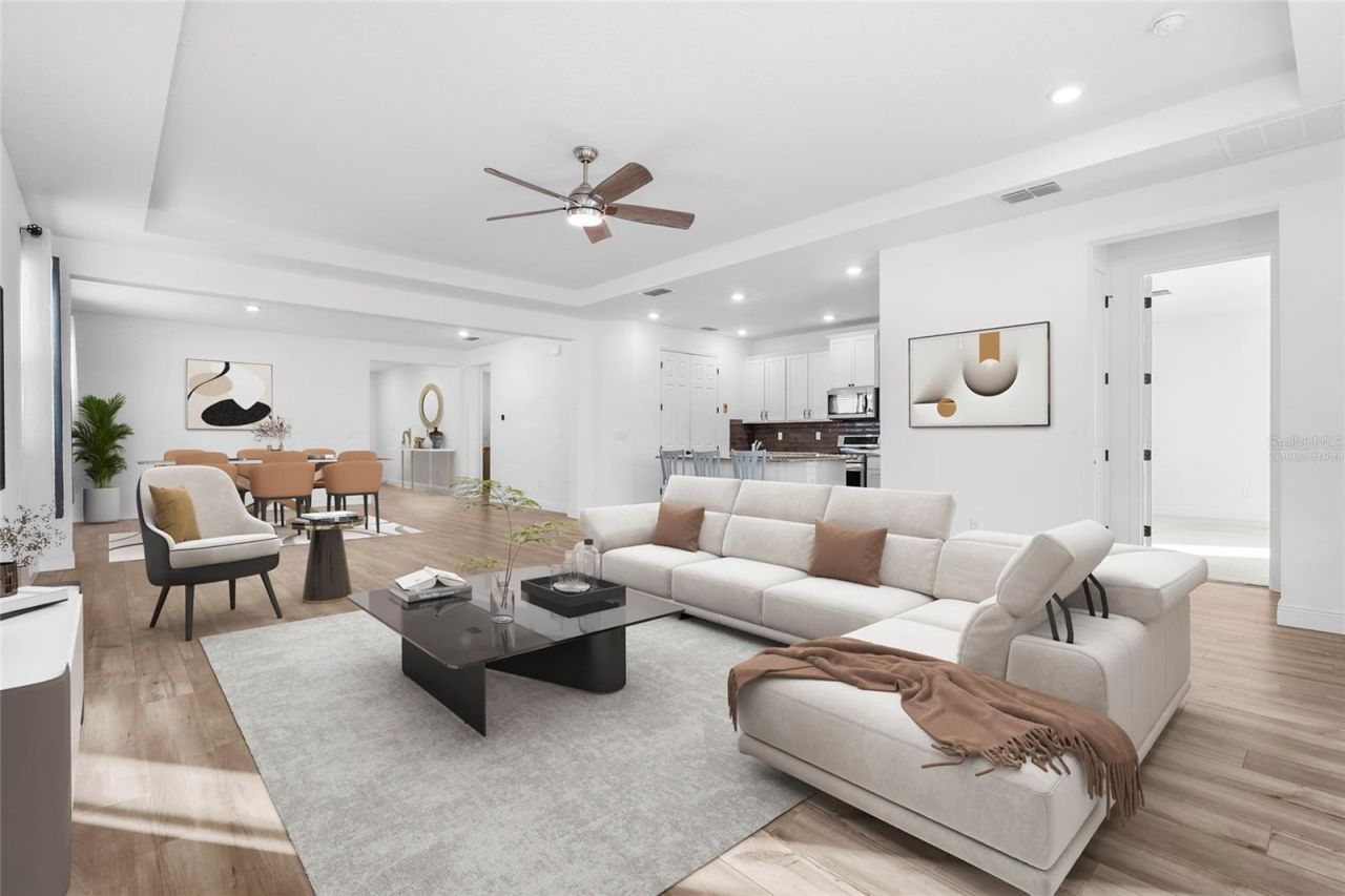 7322 34th Court E, Sarasota, FL 34243 Photo