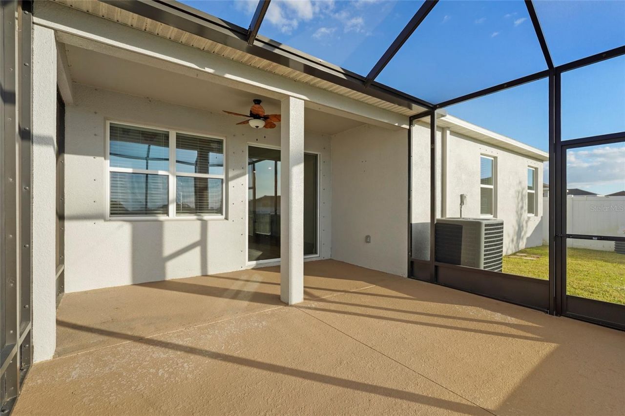 7322 34th Court E, Sarasota, FL 34243 Photo