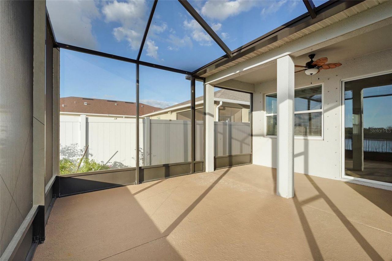 7322 34th Court E, Sarasota, FL 34243 Photo