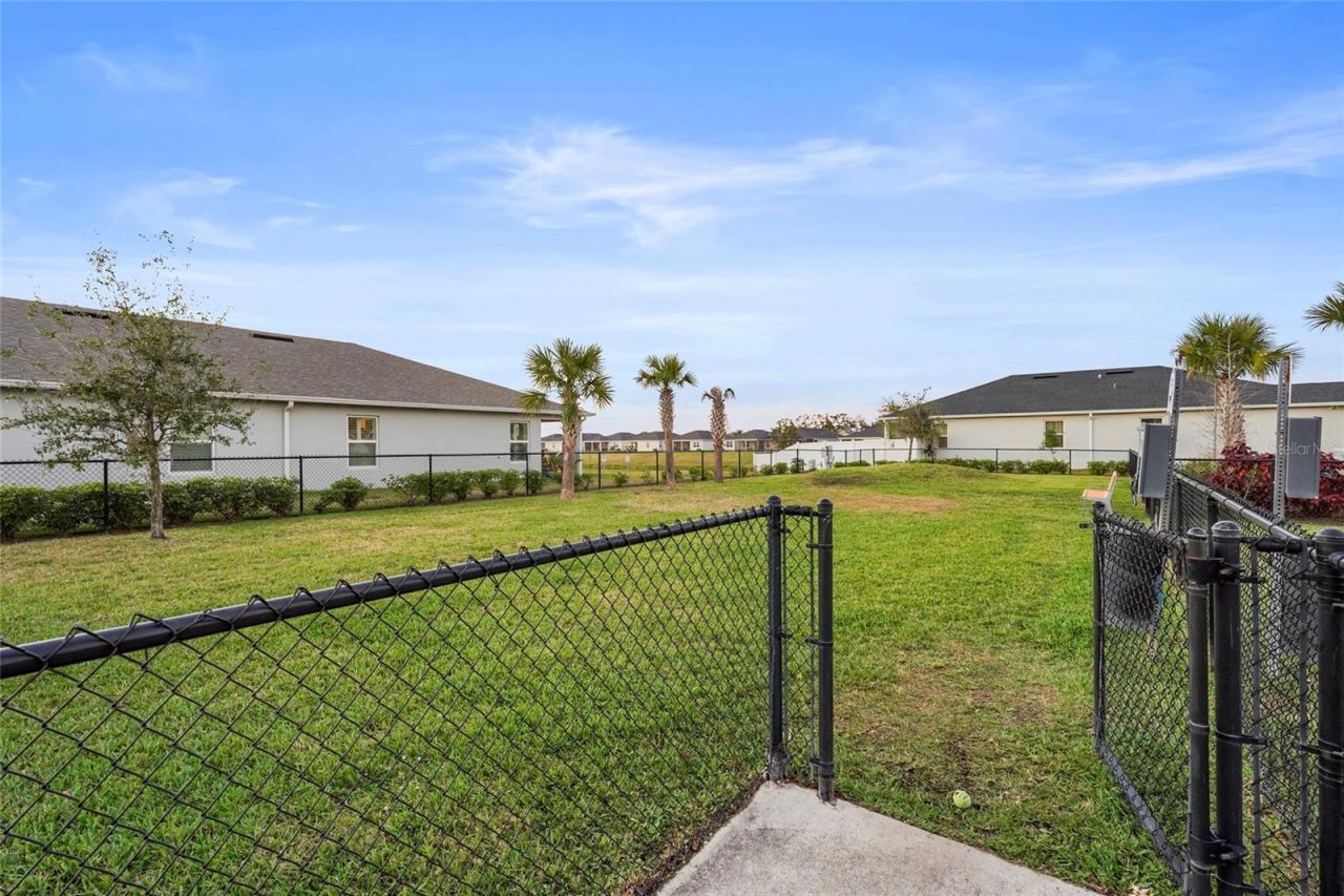 7322 34th Court E, Sarasota, FL 34243 Photo