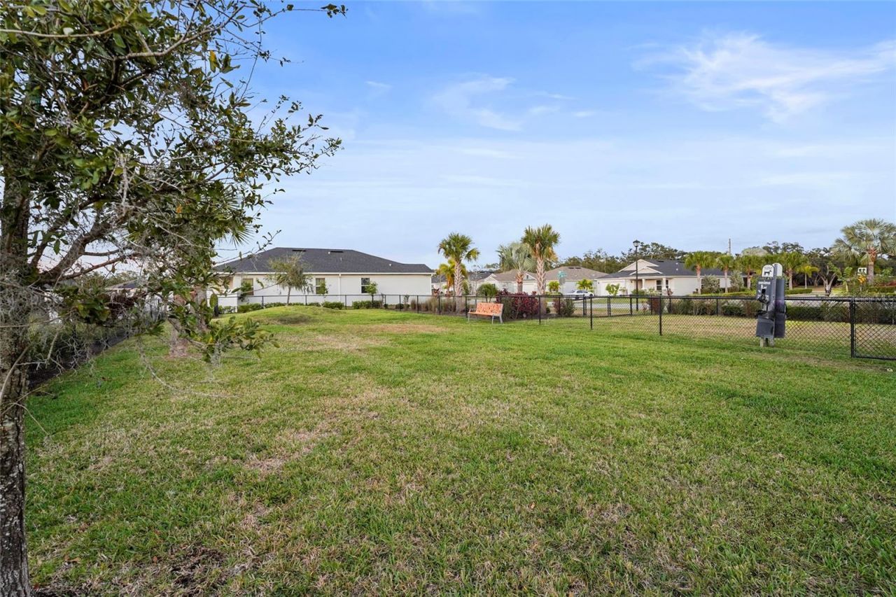 7322 34th Court E, Sarasota, FL 34243 Photo