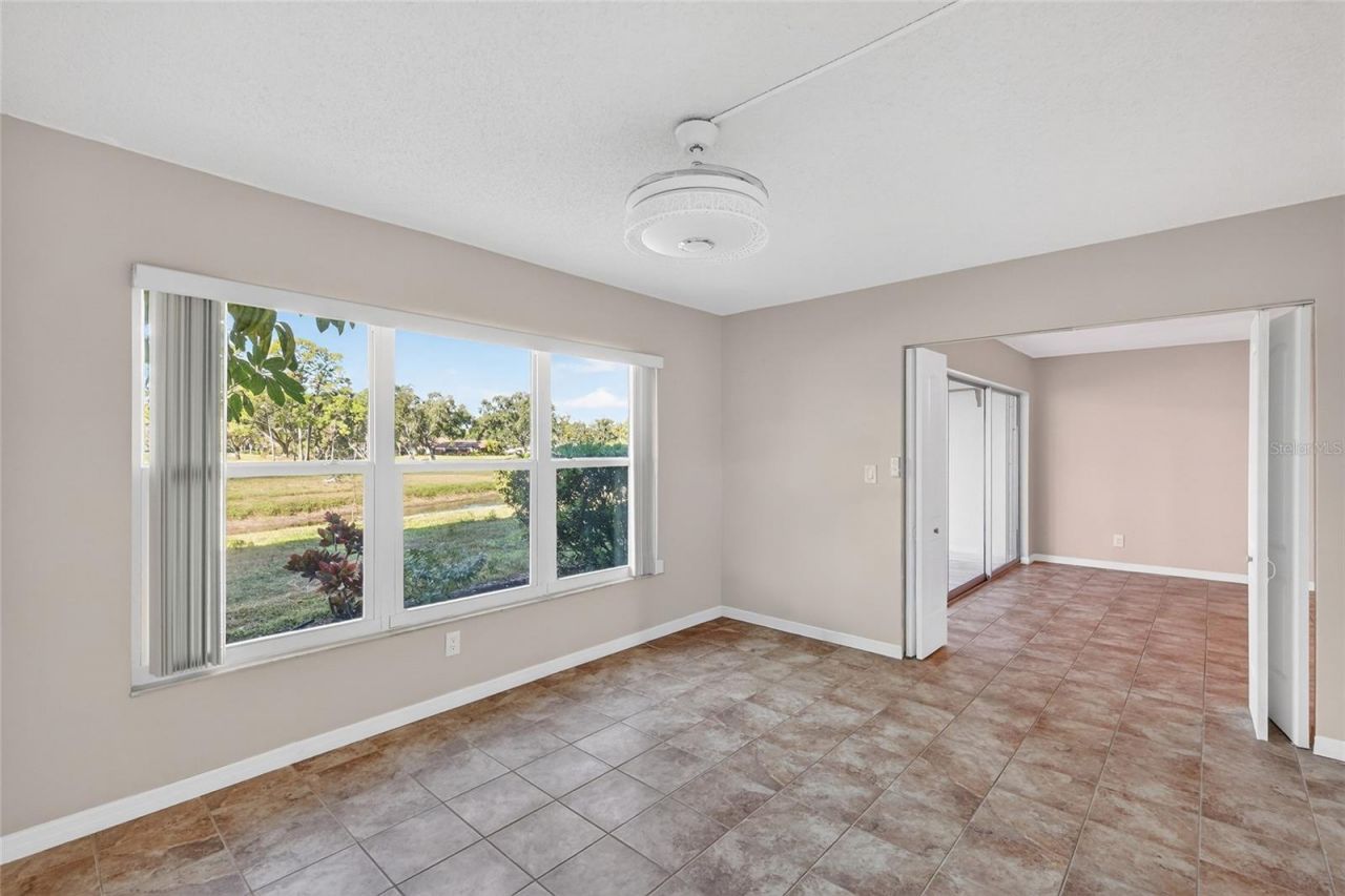 7880 Palm Aire Lane, Unit 105, Sarasota, FL 34243 Photo