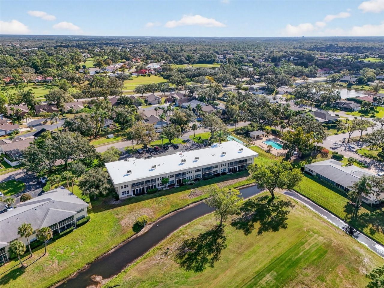 7880 Palm Aire Lane, Unit 105, Sarasota, FL 34243 Photo