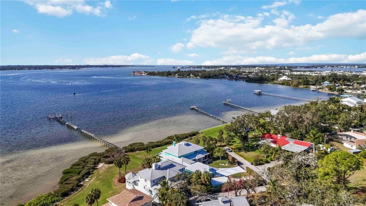 2207 5th Street W, Palmetto, FL 34221 Photo