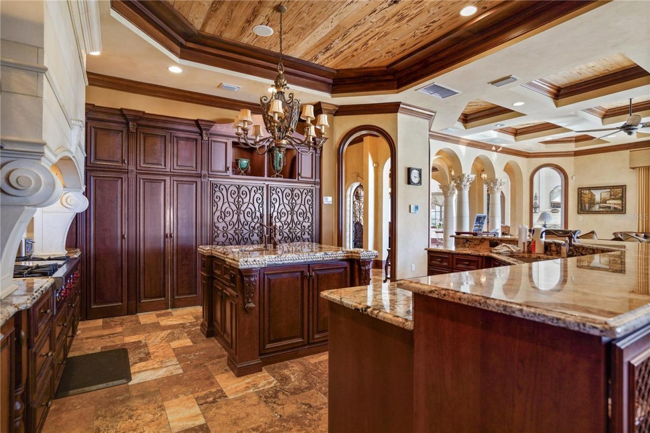 1363 Oceanview Drive, Tierra Verde, FL 33715 Photo