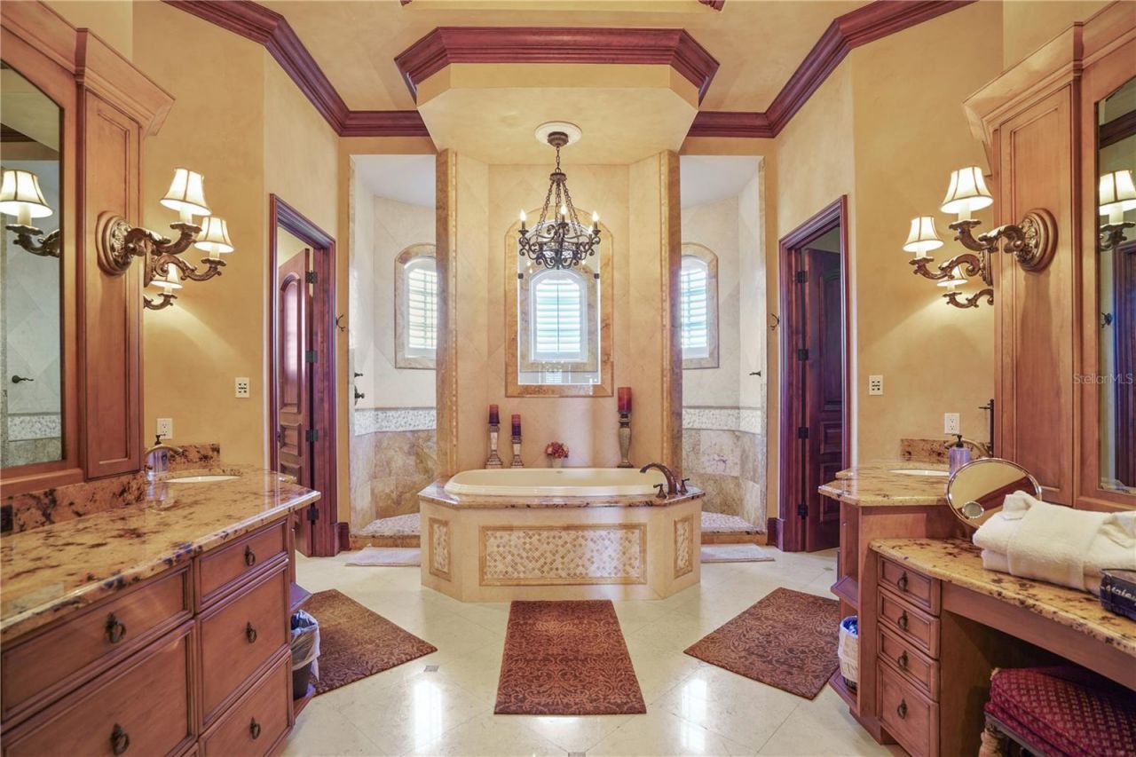 1363 Oceanview Drive, Tierra Verde, FL 33715 Photo