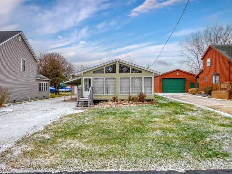 2112 S Harborview Drive, Lakeside Marblehead, OH 43440 Photo 1