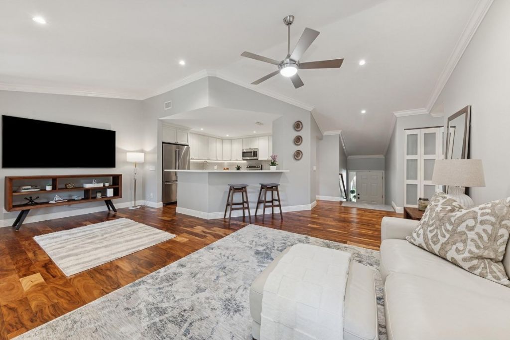 5560 Coach House Cir, Unit C, Boca Raton, FL 33486 Photo