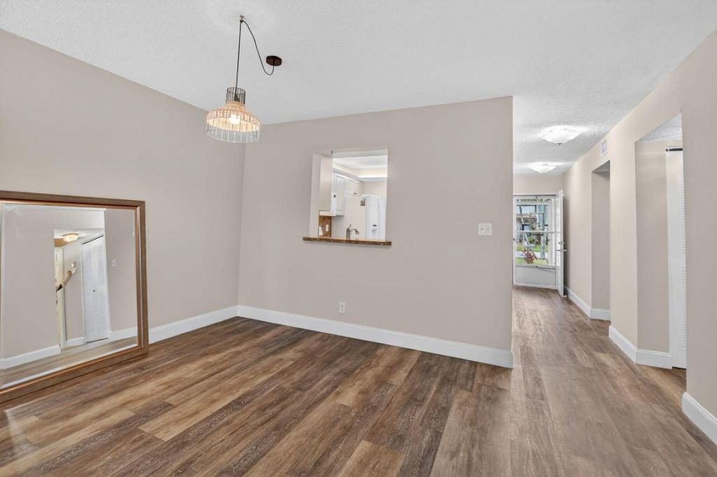 18900 Haywood Terrace, Unit 6, Boca Raton, FL 33496 Photo