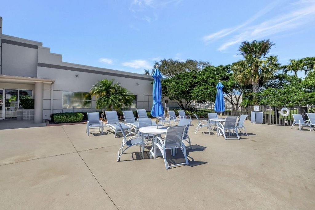 18900 Haywood Terrace, Unit 6, Boca Raton, FL 33496 Photo