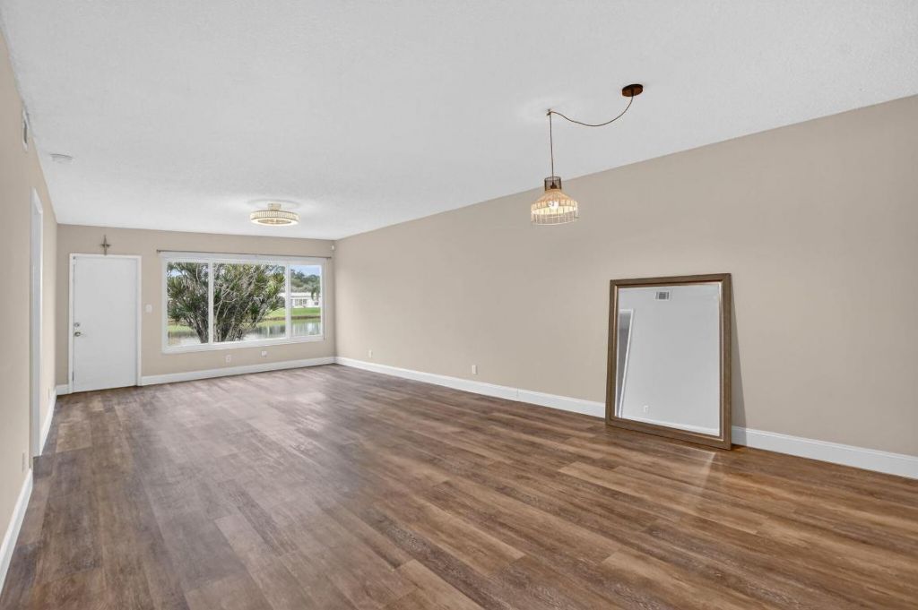 18900 Haywood Terrace, Unit 6, Boca Raton, FL 33496 Photo