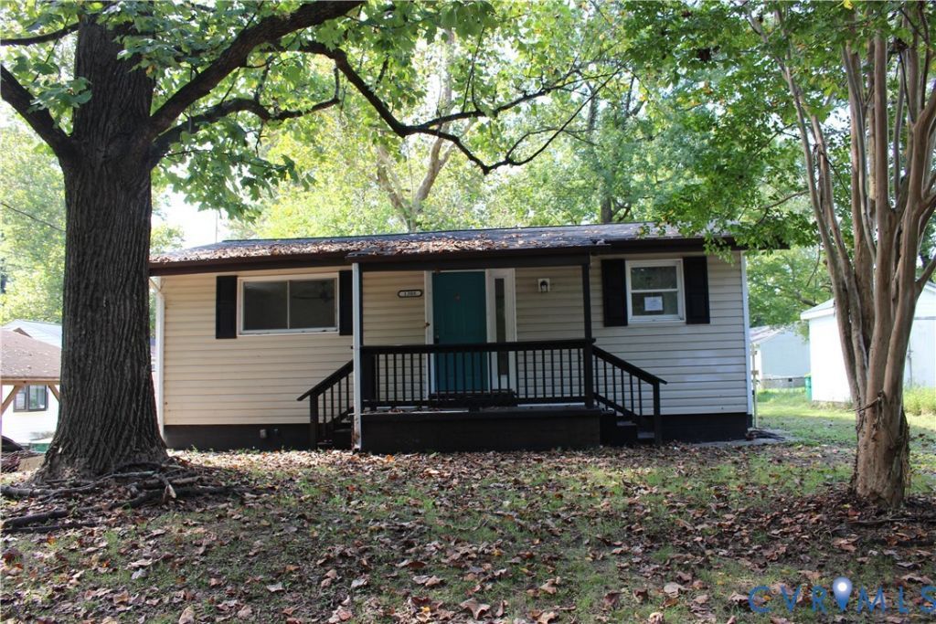 1308 Lee Lane, Hopewell, VA 23860 Main Photo