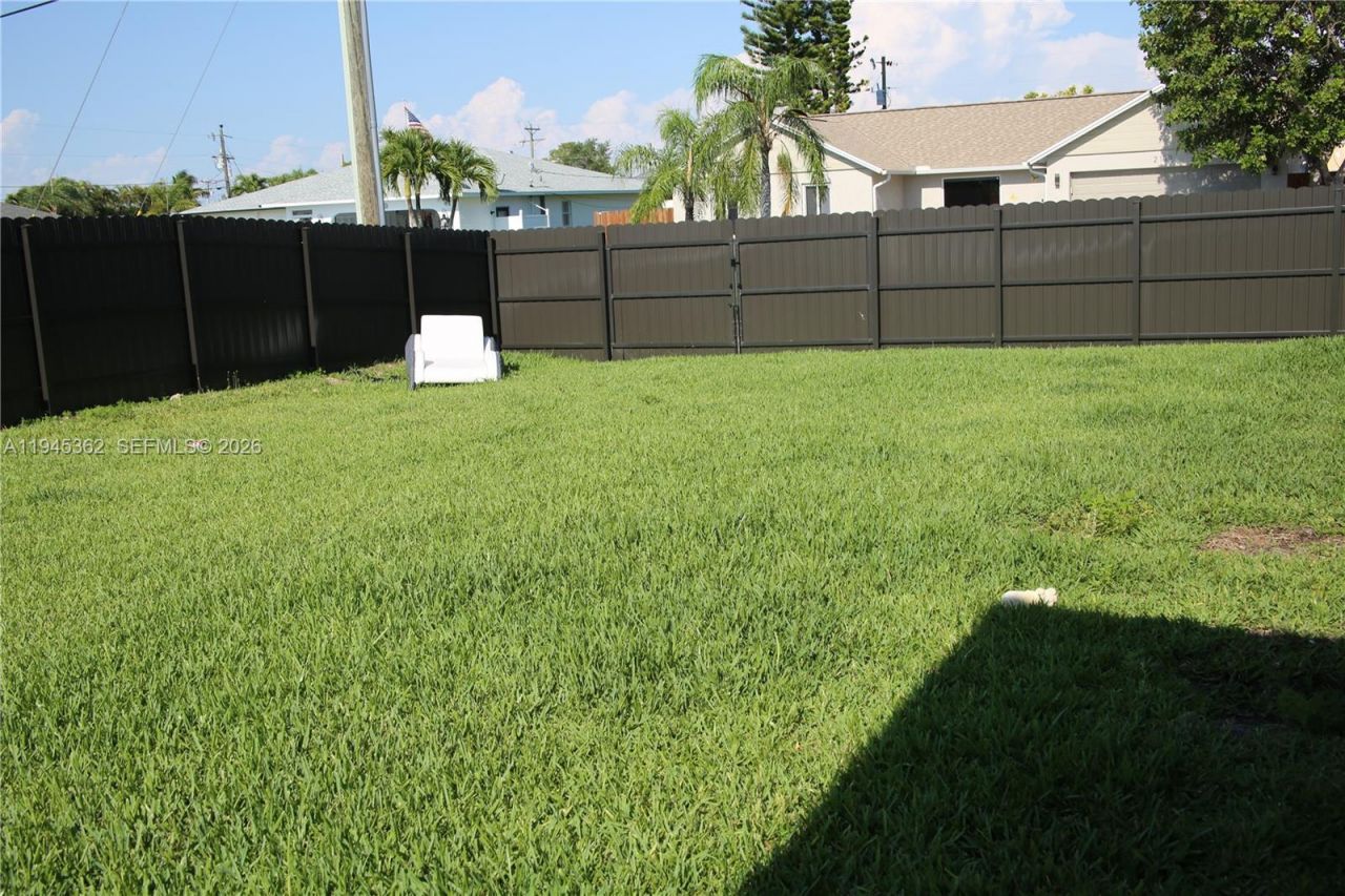 1449 SE 22nd, Cape Coral, FL 33990 Photo