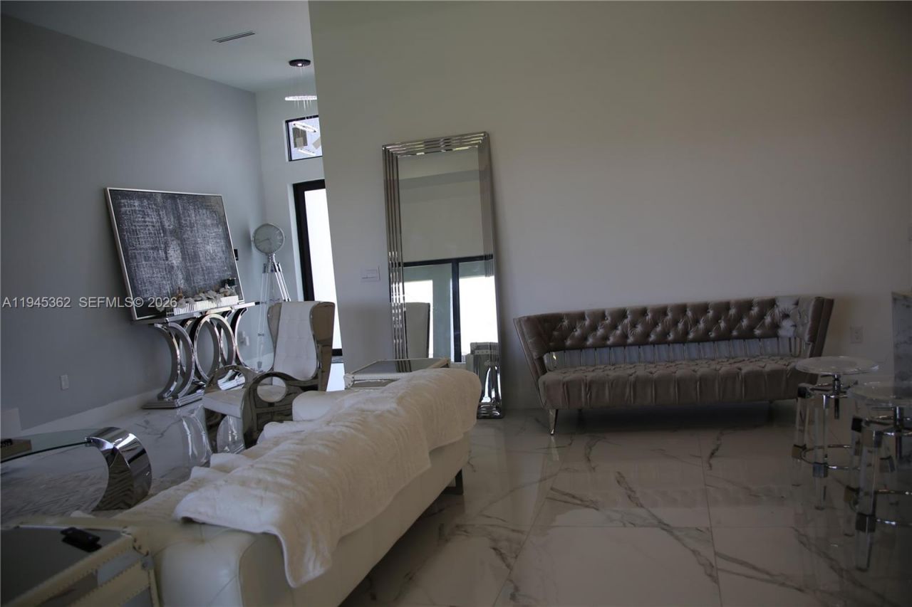 1449 SE 22nd, Cape Coral, FL 33990 Photo