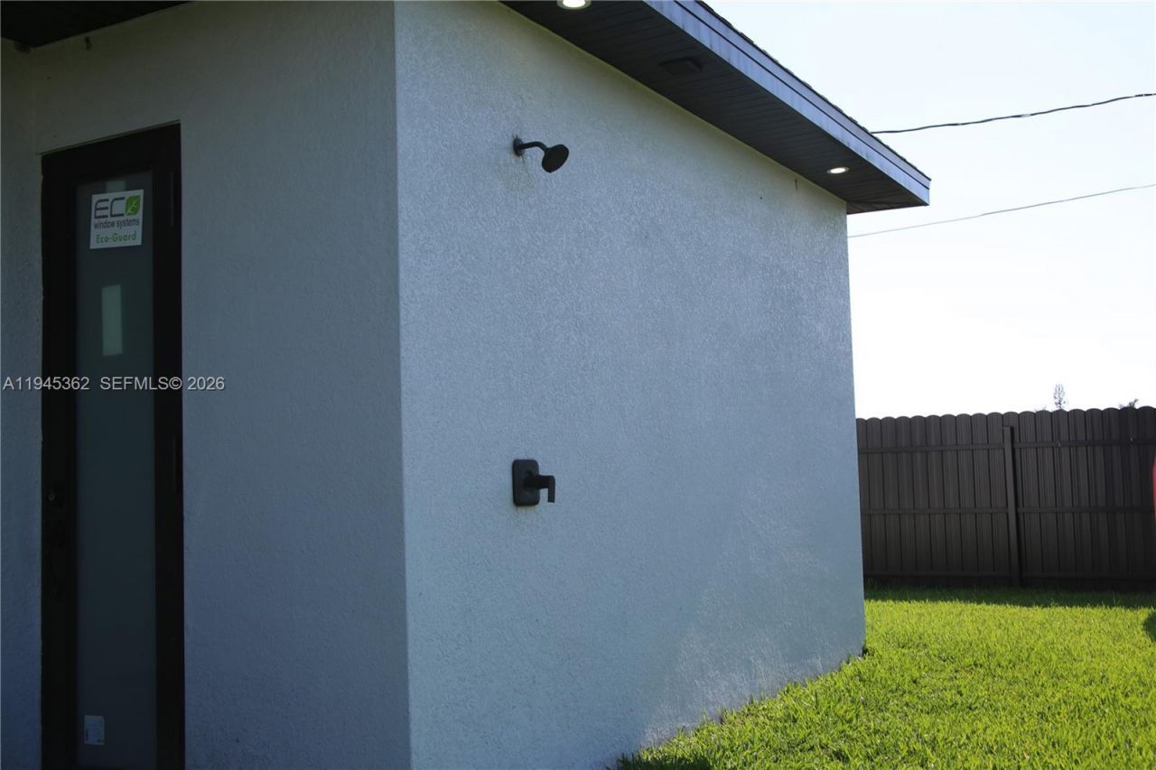 1449 SE 22nd, Cape Coral, FL 33990 Photo